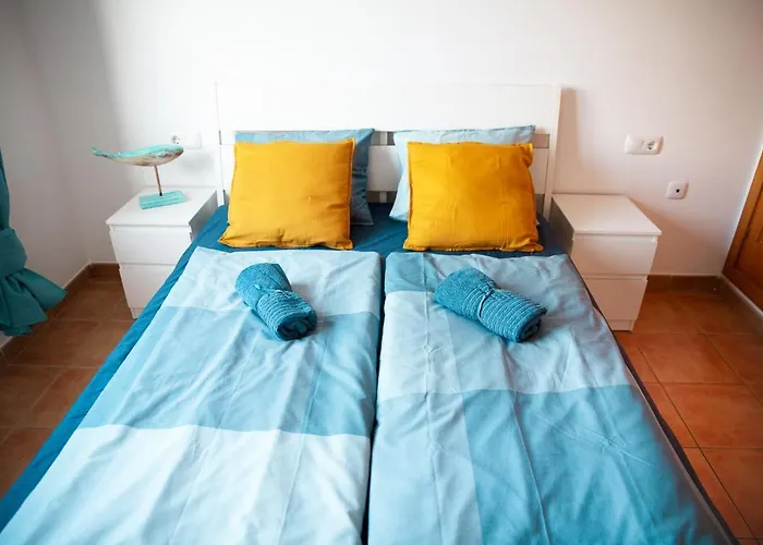 Surf Dream Surfhouse אכסניה *