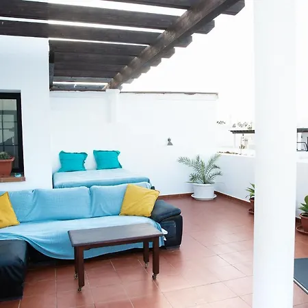 Surf Dream Surfhouse Hostal