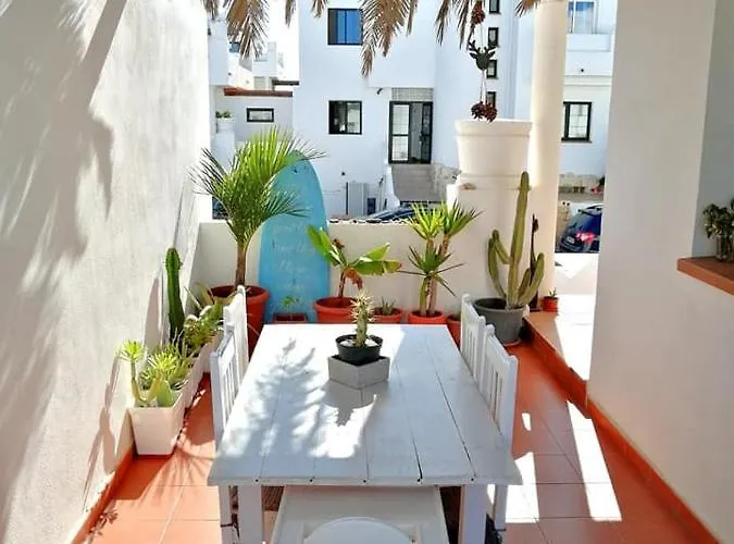 Hostal Surf Dream Surfhouse Corralejo