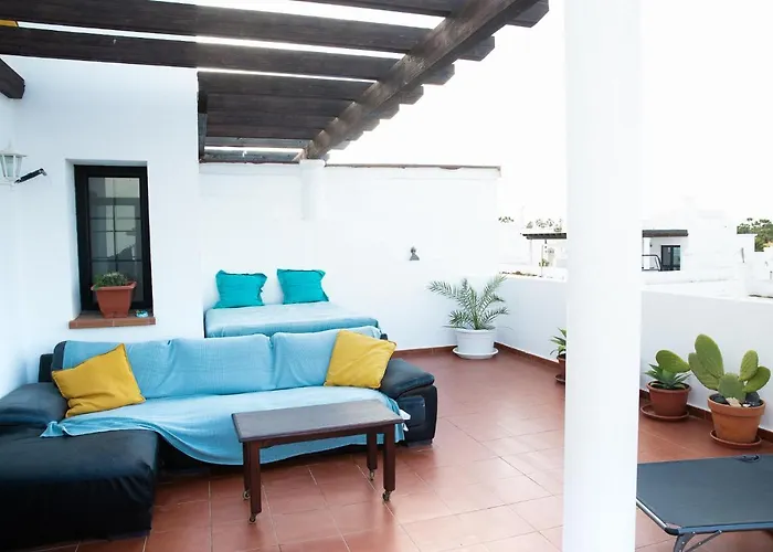 Surf Dream Surfhouse Hostal
