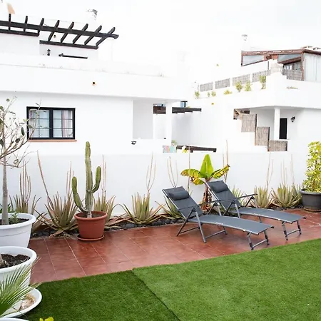 Surf Dream Surfhouse Ostello *