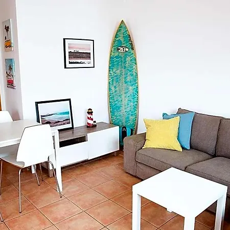بيت شباب Surf Dream Surfhouse *
