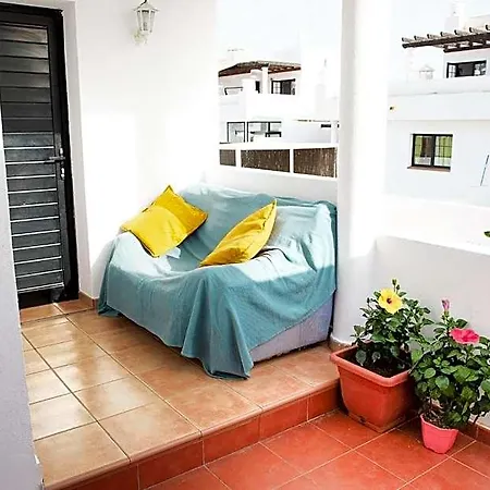 Surf Dream Surfhouse بيت شباب *