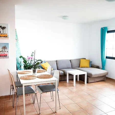 Surf Dream Surfhouse 旅馆 *